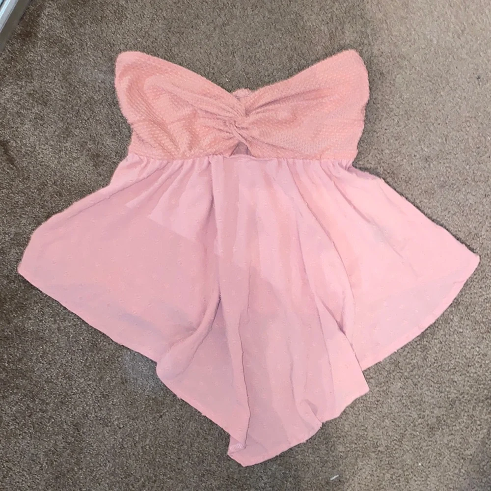 SHEIN Top - Picture 1 of 4